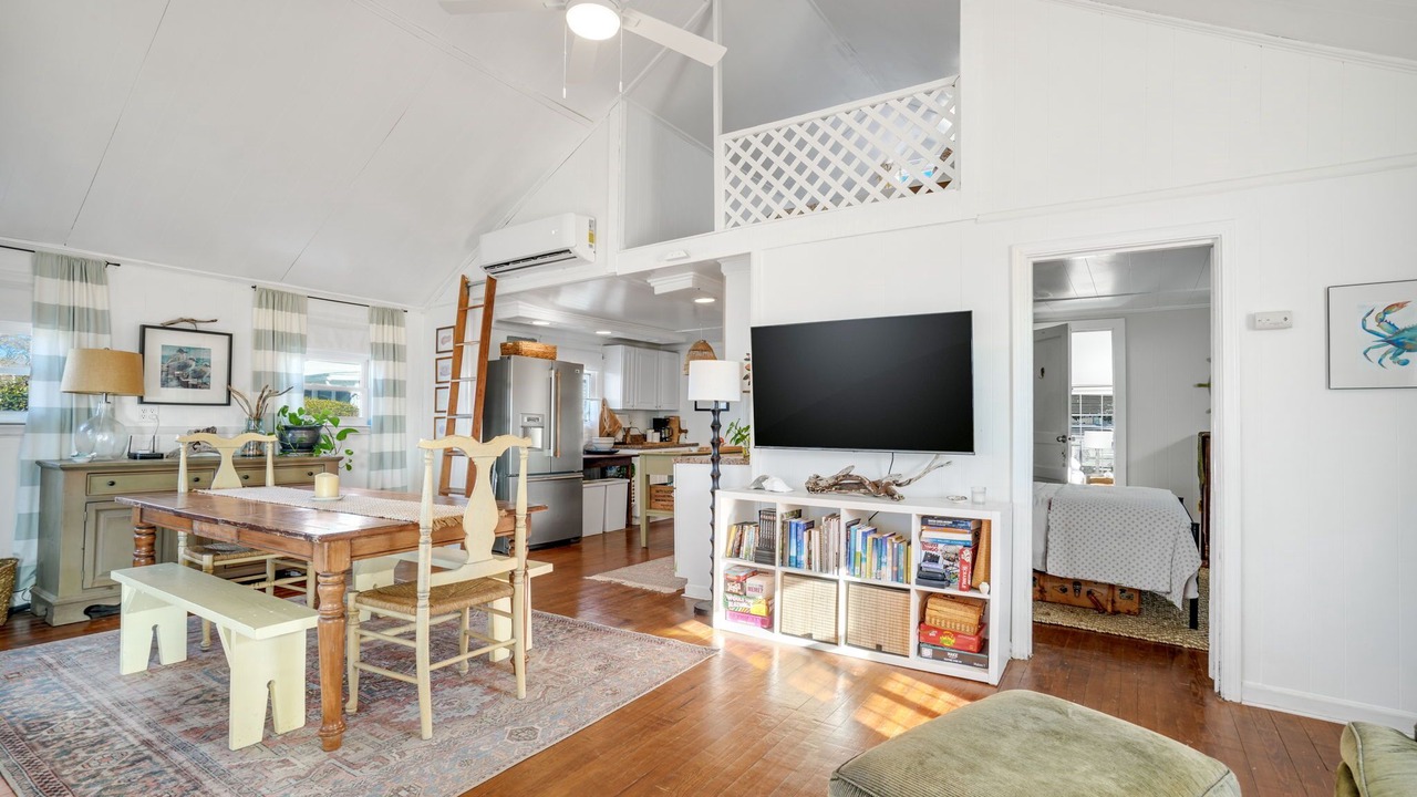 Photo of Livingroom in Birdsnest