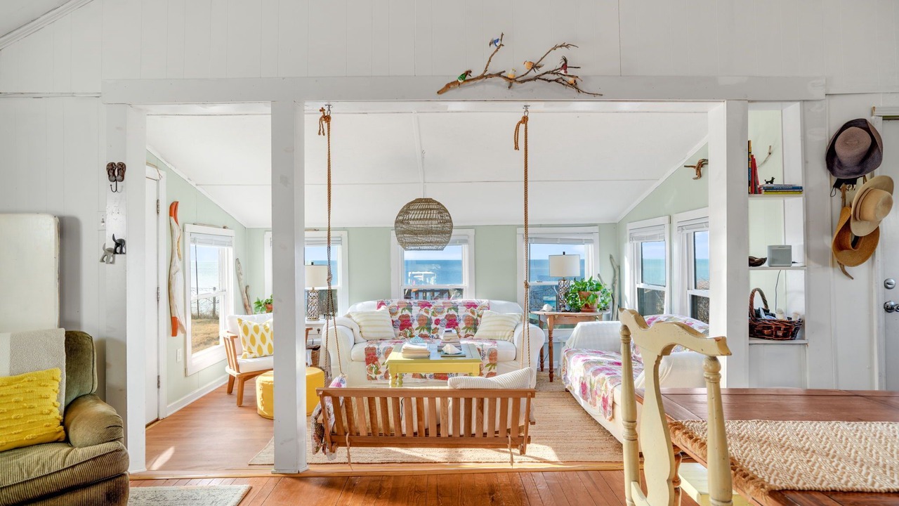 Photo of Livingroom in Birdsnest