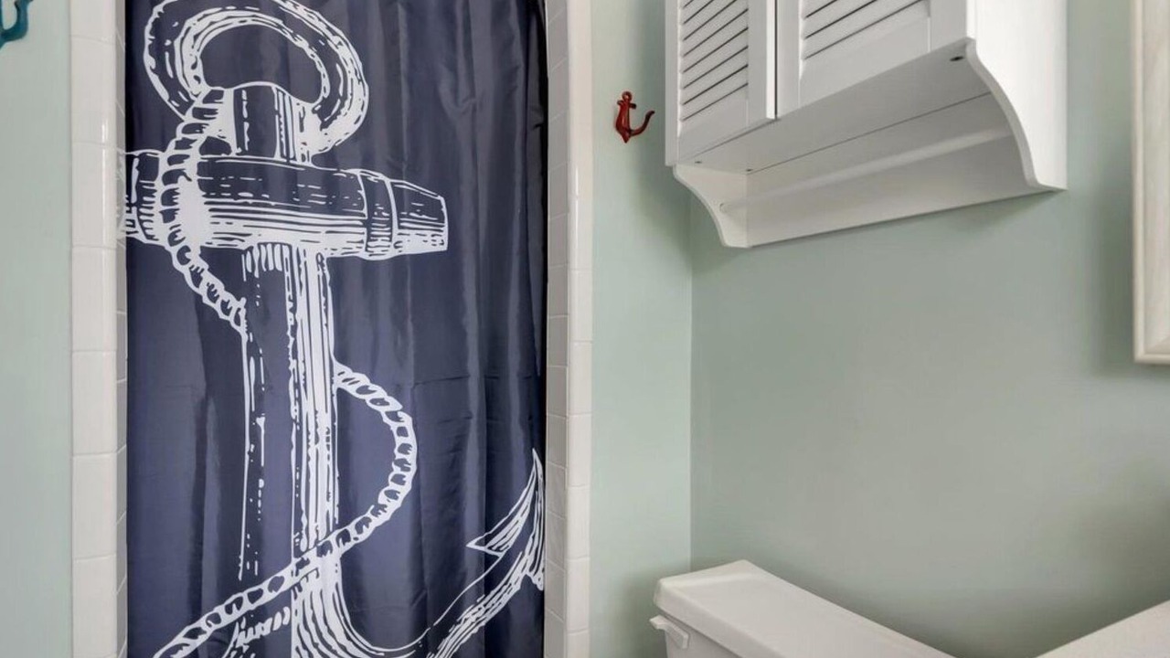 Photo of Bathroom in Steinhatchee