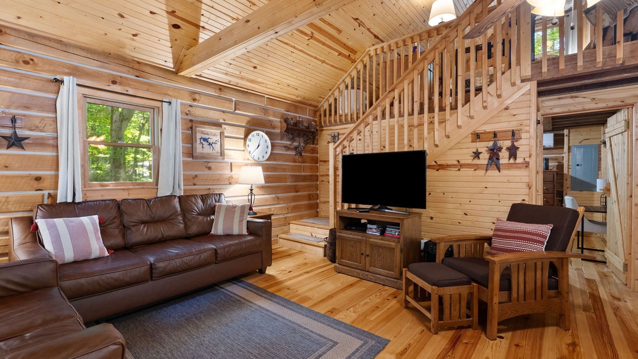 Photo of Livingroom in Birdseye