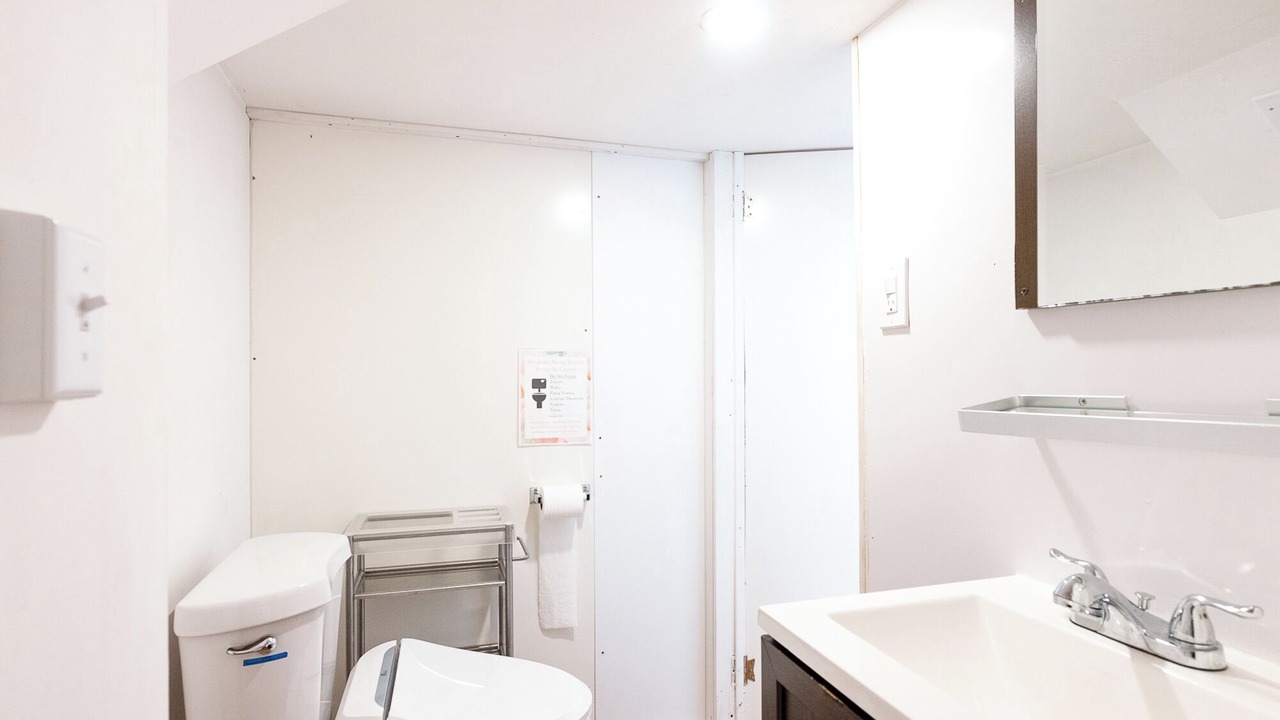 Photo of Bathroom in East Flushing