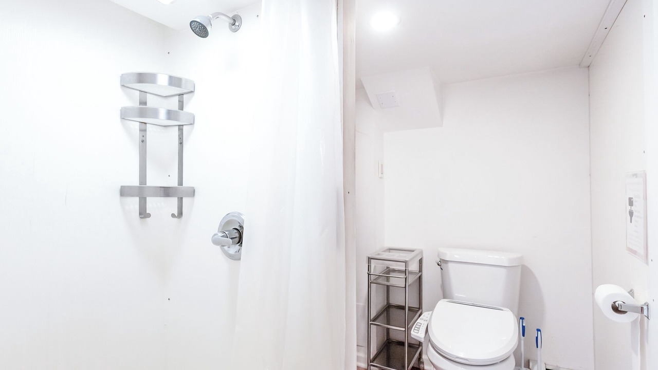 Photo of Bathroom in East Flushing
