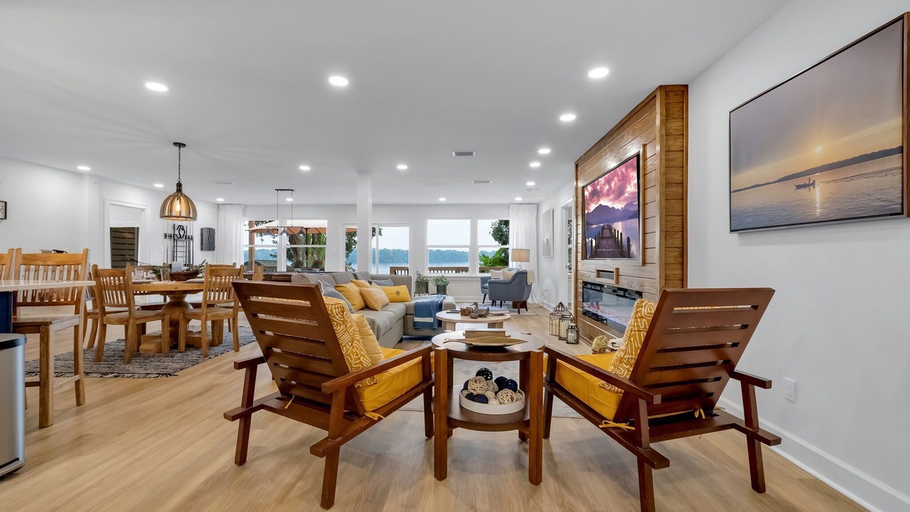 Photo of Livingroom in Telogia