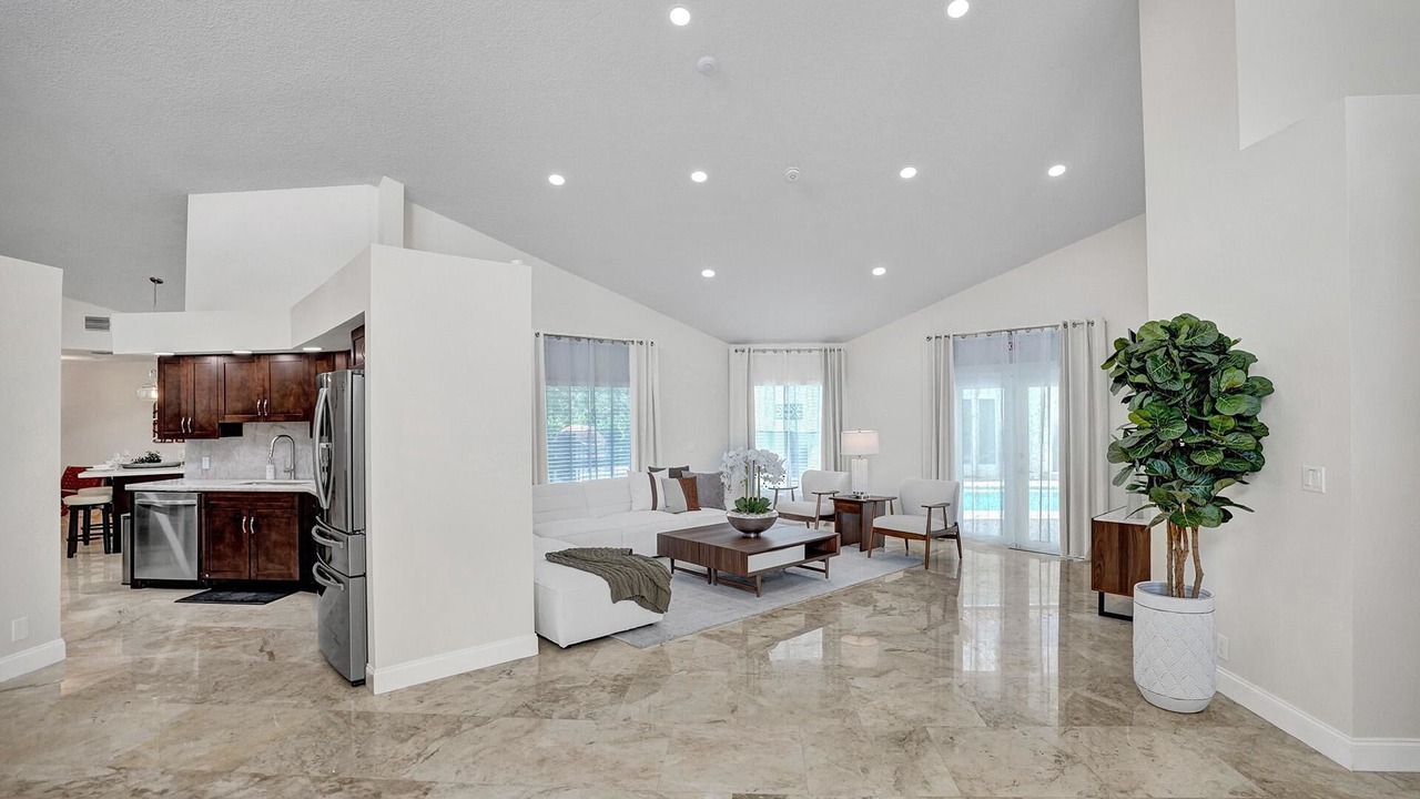 Photo of Livingroom in Southwest Ranches