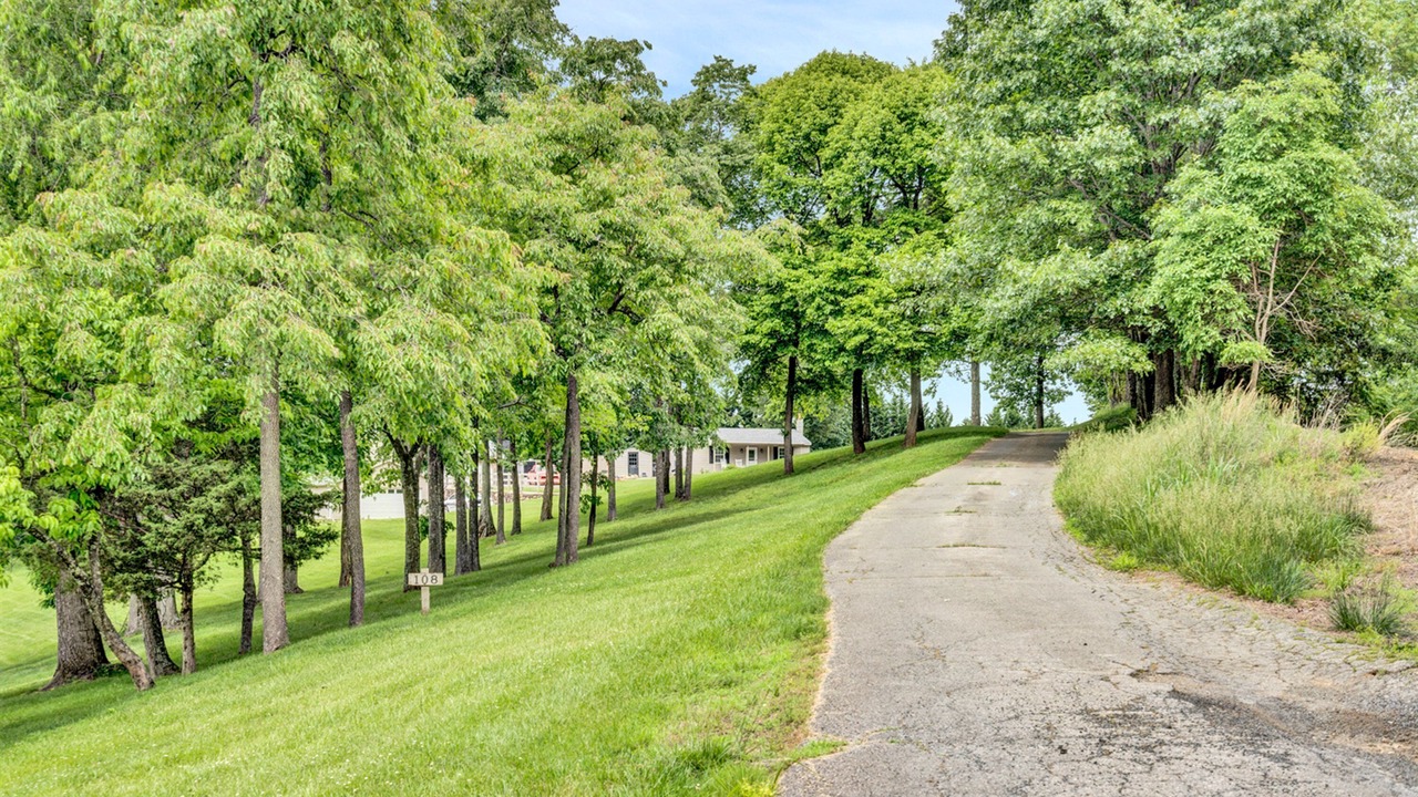 Photo of Outdoor in Troutville