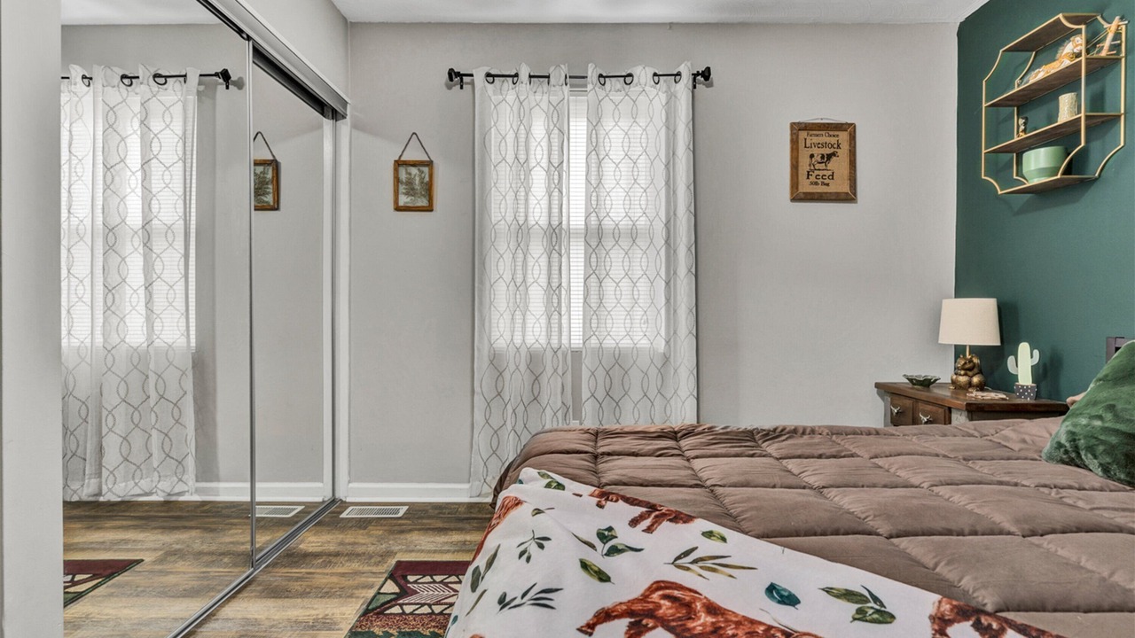 Photo of Bedroom in Troutville