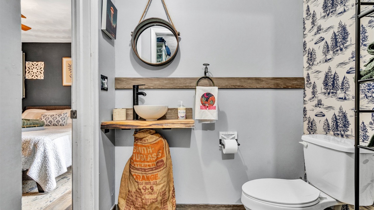 Photo of Bathroom in Troutville