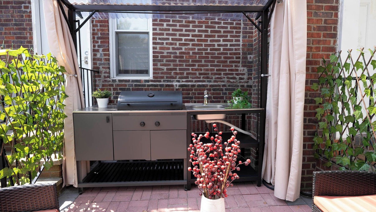 Photo of Outdoor in Queens