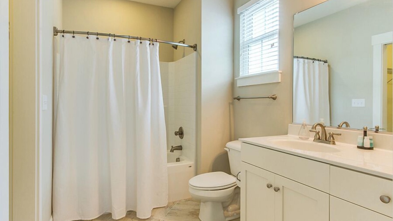 Photo of Bathroom in Northeast Virginia Beach