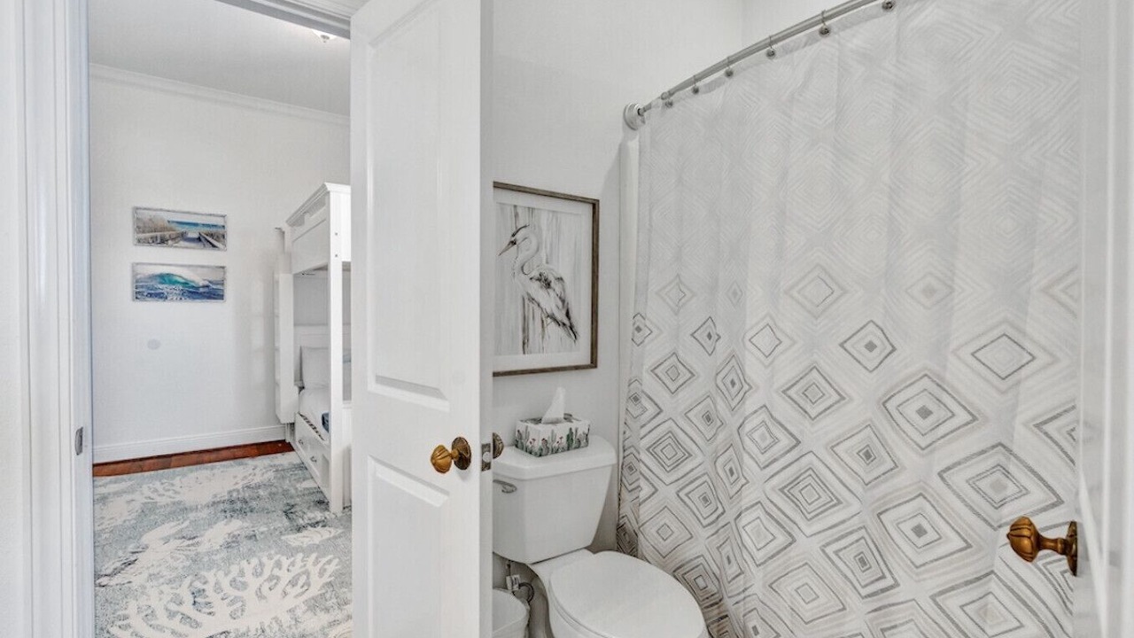 Photo of Bathroom in Gulf Pines