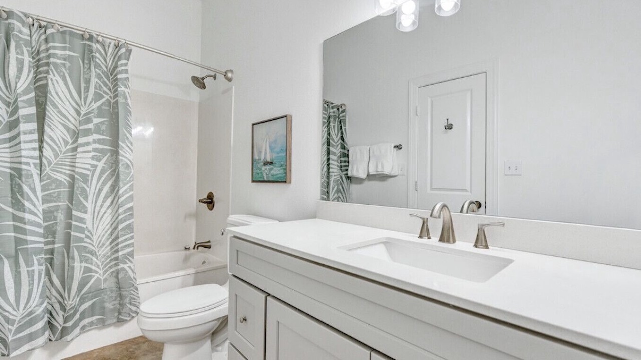 Photo of Bathroom in Gulf Pines