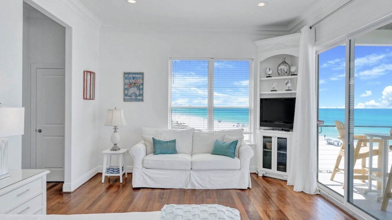 Photo of Bedroom in Gulf Pines