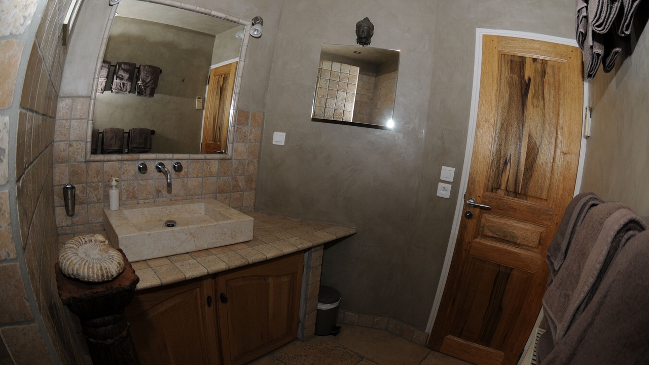 Photo of Bathroom in Graveson