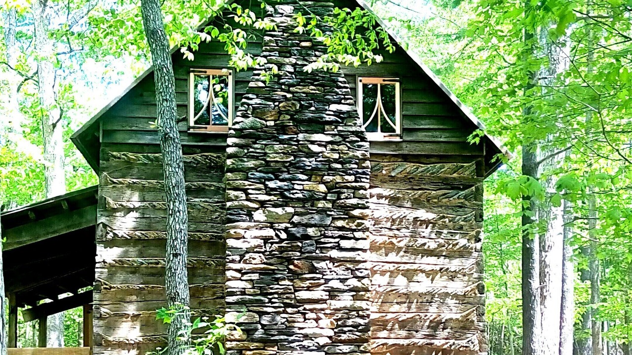 Photo of Others in Huddleston