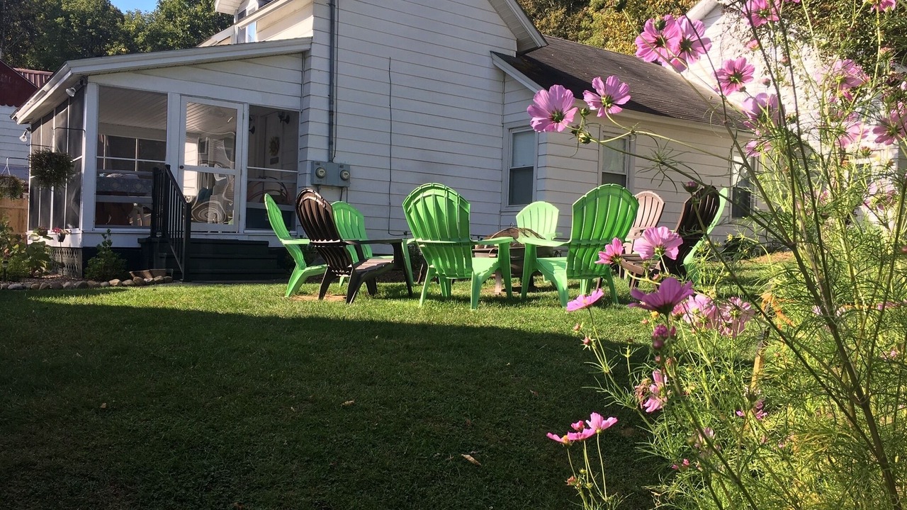 Photo of Patio Balcony in Bolton Landing