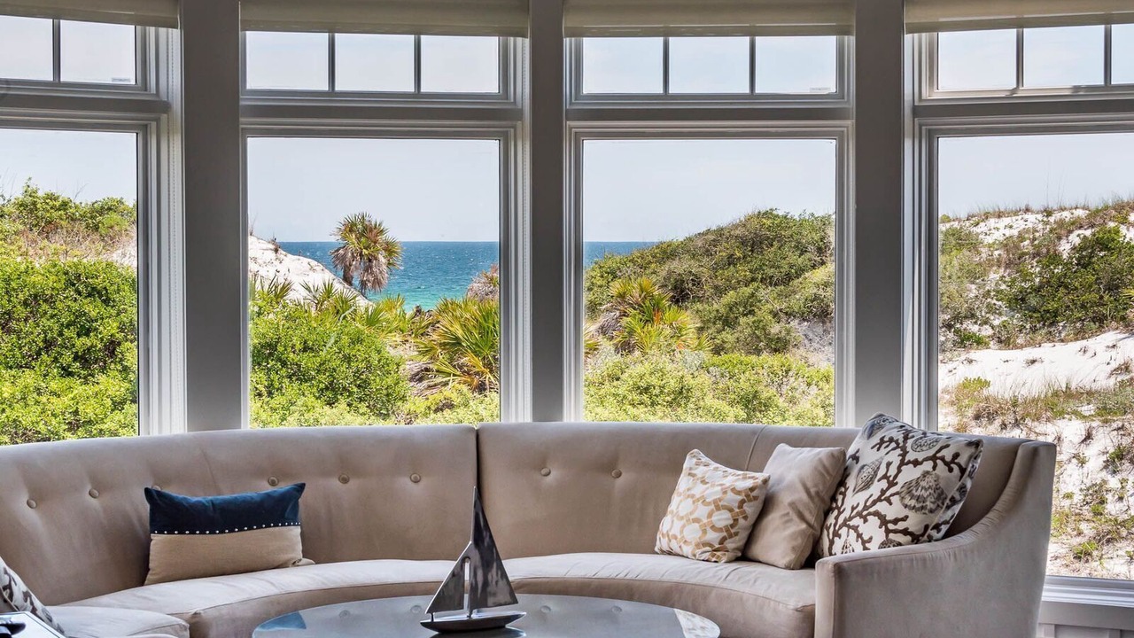 Photo of Livingroom in WaterSound Beach