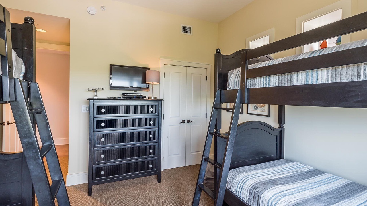 Photo of Bedroom in WaterSound Beach