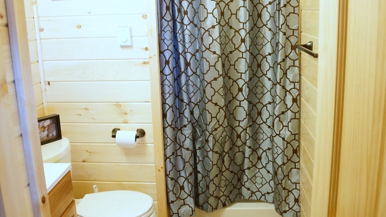 Photo of Bathroom in Richland