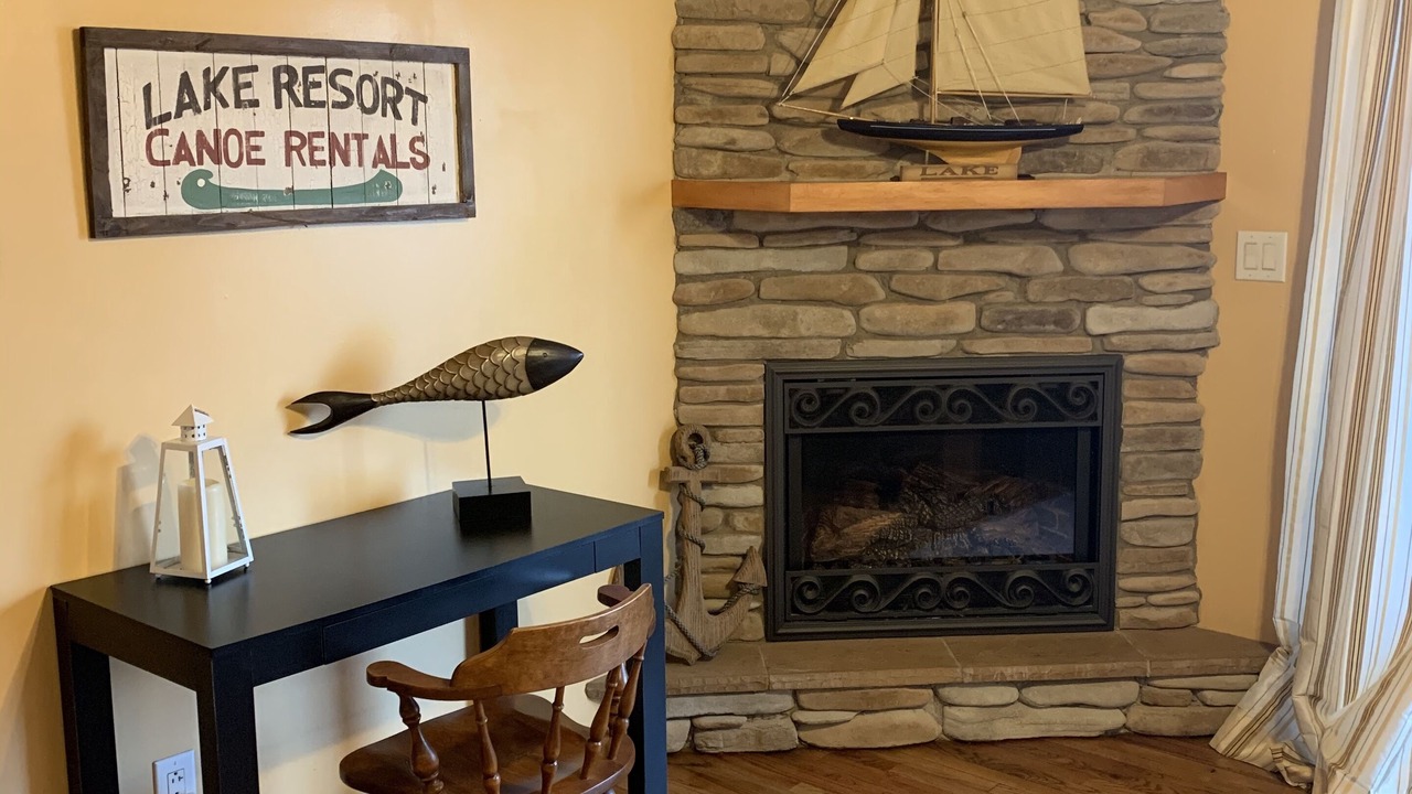 Photo of Livingroom in North Bay