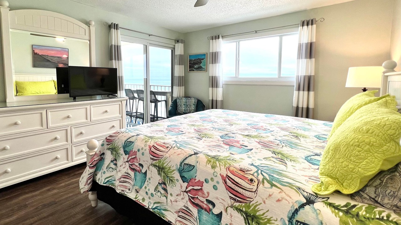 Photo of Bedroom in Biltmore Beach