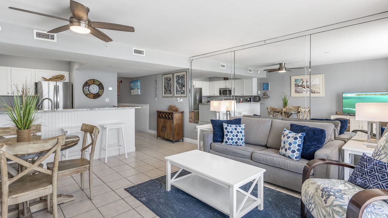 Photo of Livingroom in Destin