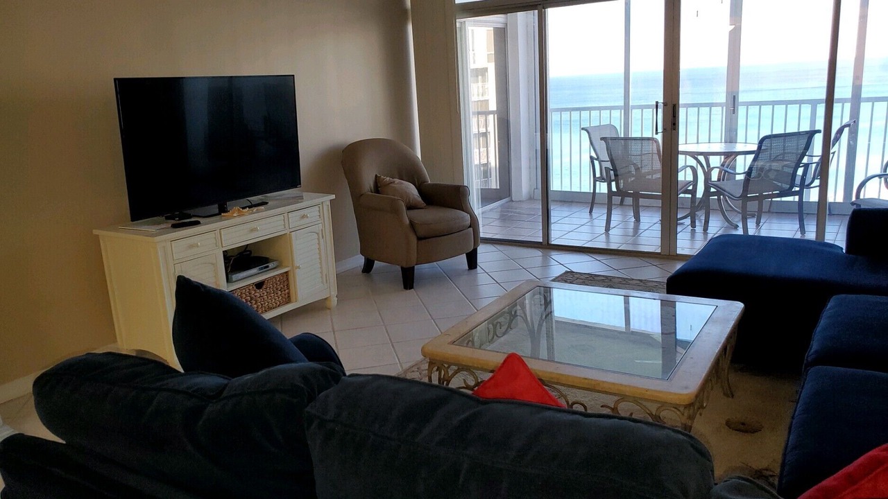 Photo of Livingroom in Holiday Isle