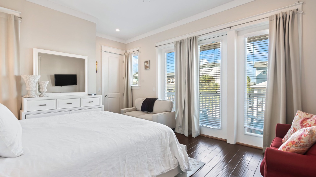Photo of Bedroom in Rosemary Beach