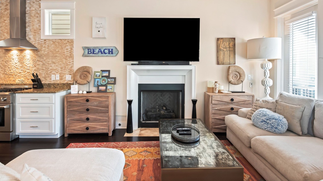 Photo of Livingroom in Rosemary Beach