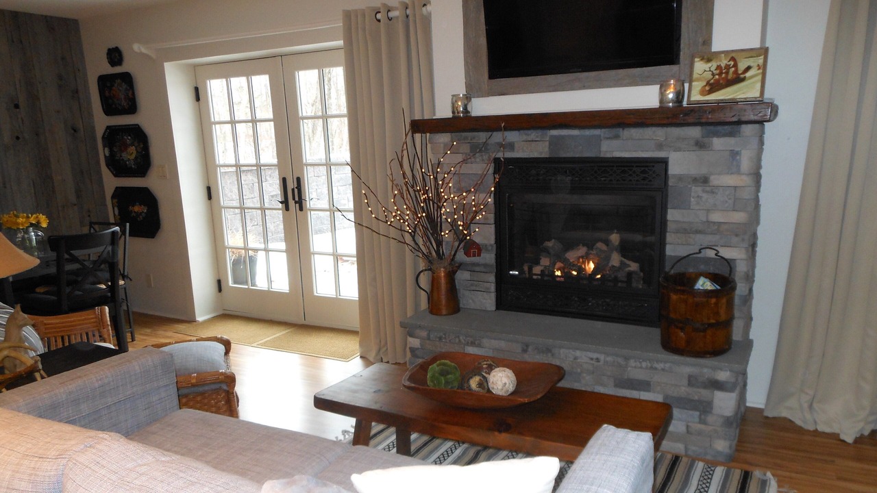Photo of Livingroom in Red Hook