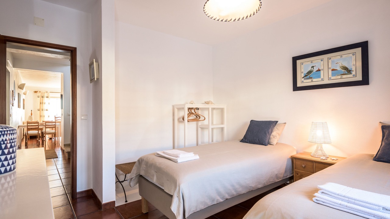 Photo of Bedroom in Magoito