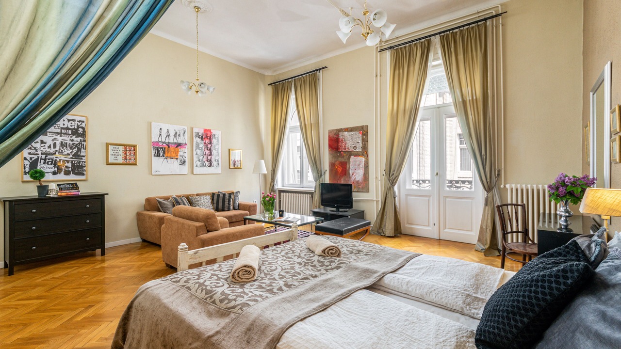 Photo of Bedroom in Inner City Budapest