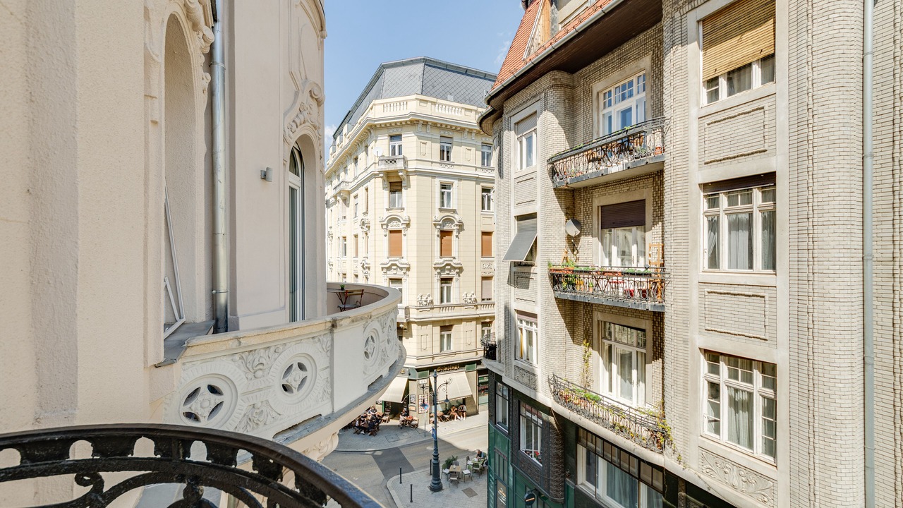 Photo of Patio Balcony in Inner City Budapest
