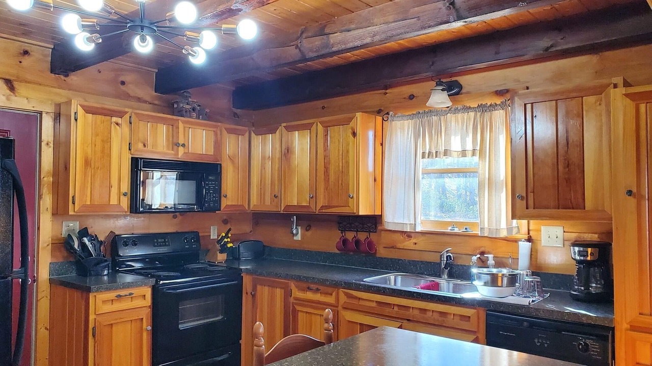 Photo of Kitchen in Luray