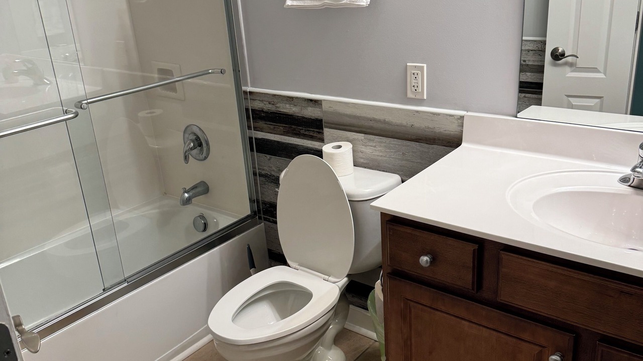 Photo of Bathroom in Lower Grand Lagoon