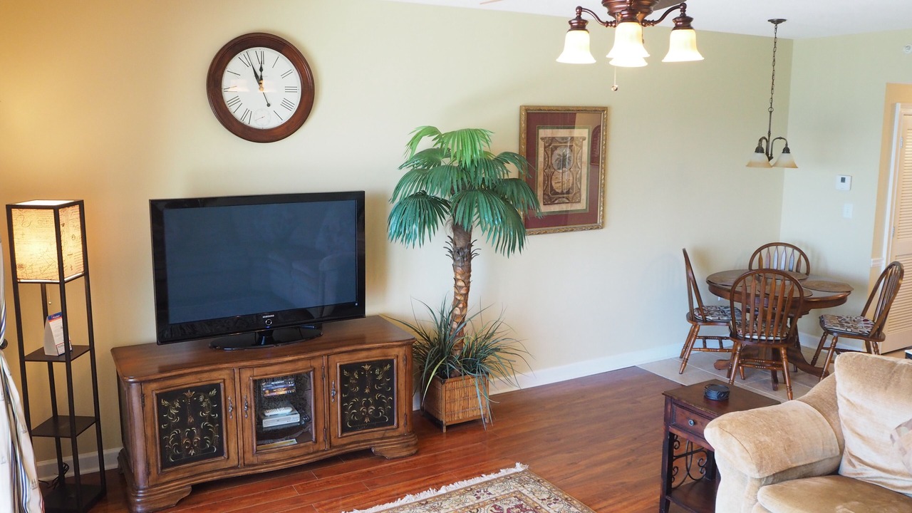 Photo of Bedroom in Lower Grand Lagoon