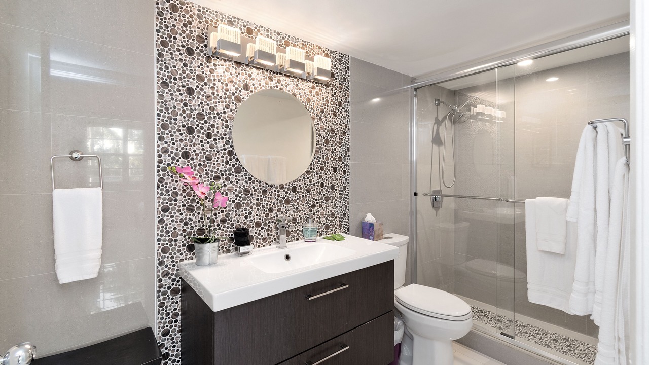 Photo of Bathroom in Aventura