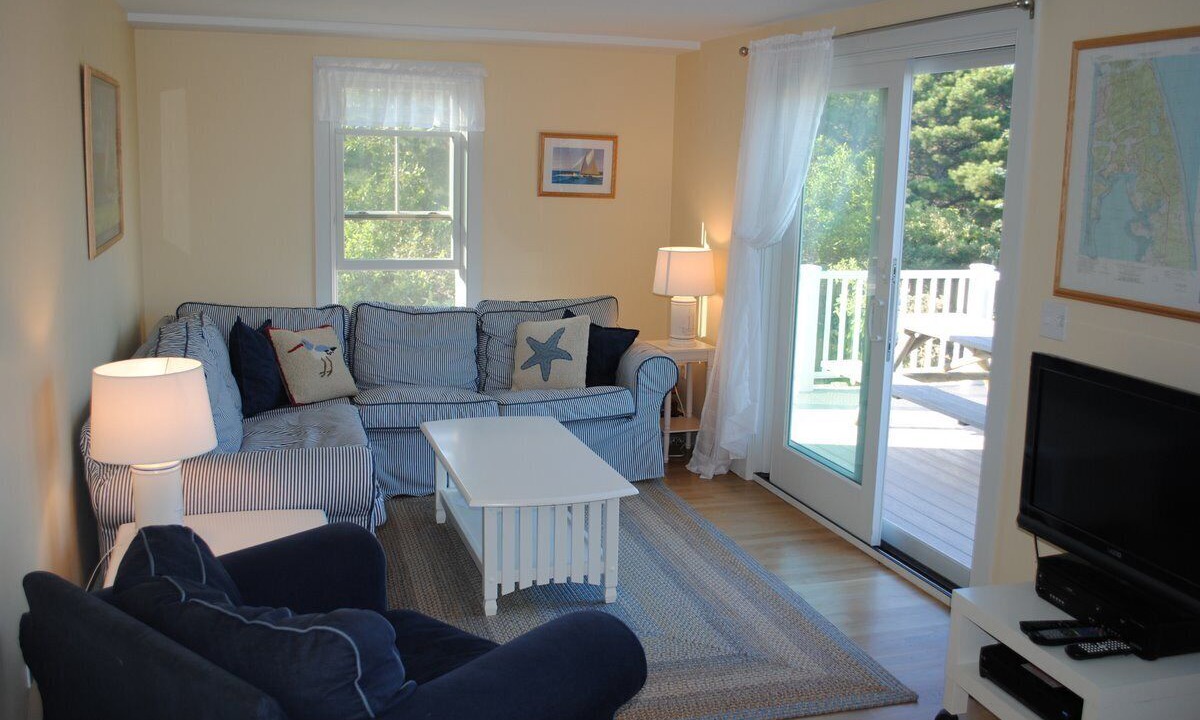 Photo of Livingroom in South Wellfleet