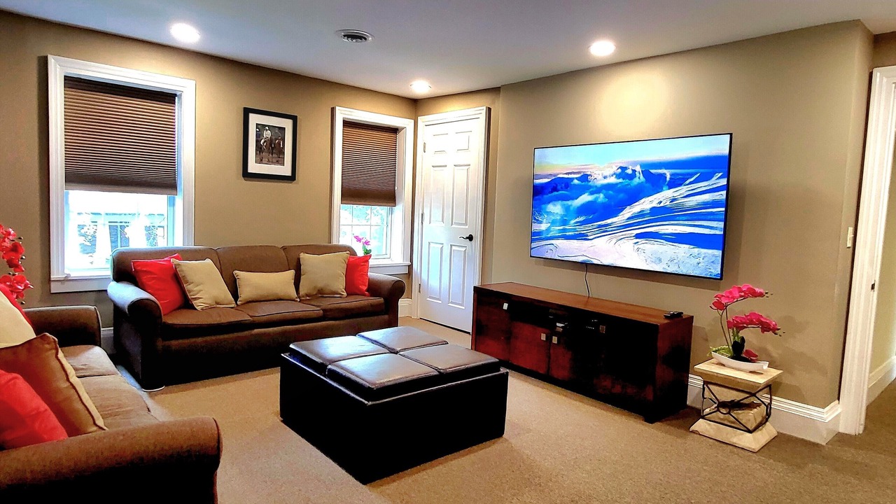 Photo of Bedroom in Saratoga Springs