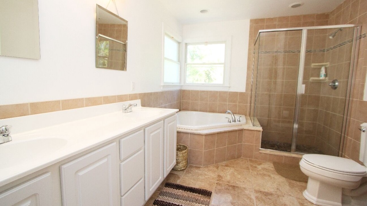 Photo of Bathroom in Mastic Beach