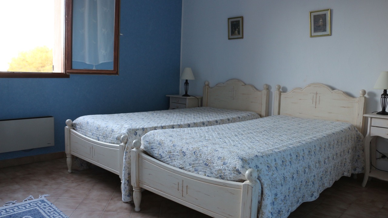Photo of Bedroom in L'Isle-sur-la-Sorgue