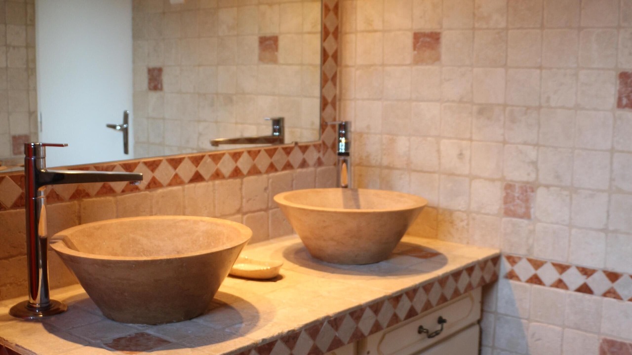 Photo of Bathroom in L'Isle-sur-la-Sorgue