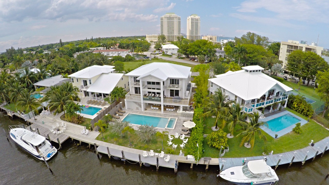 Photo of Outdoor in Northeast Miami