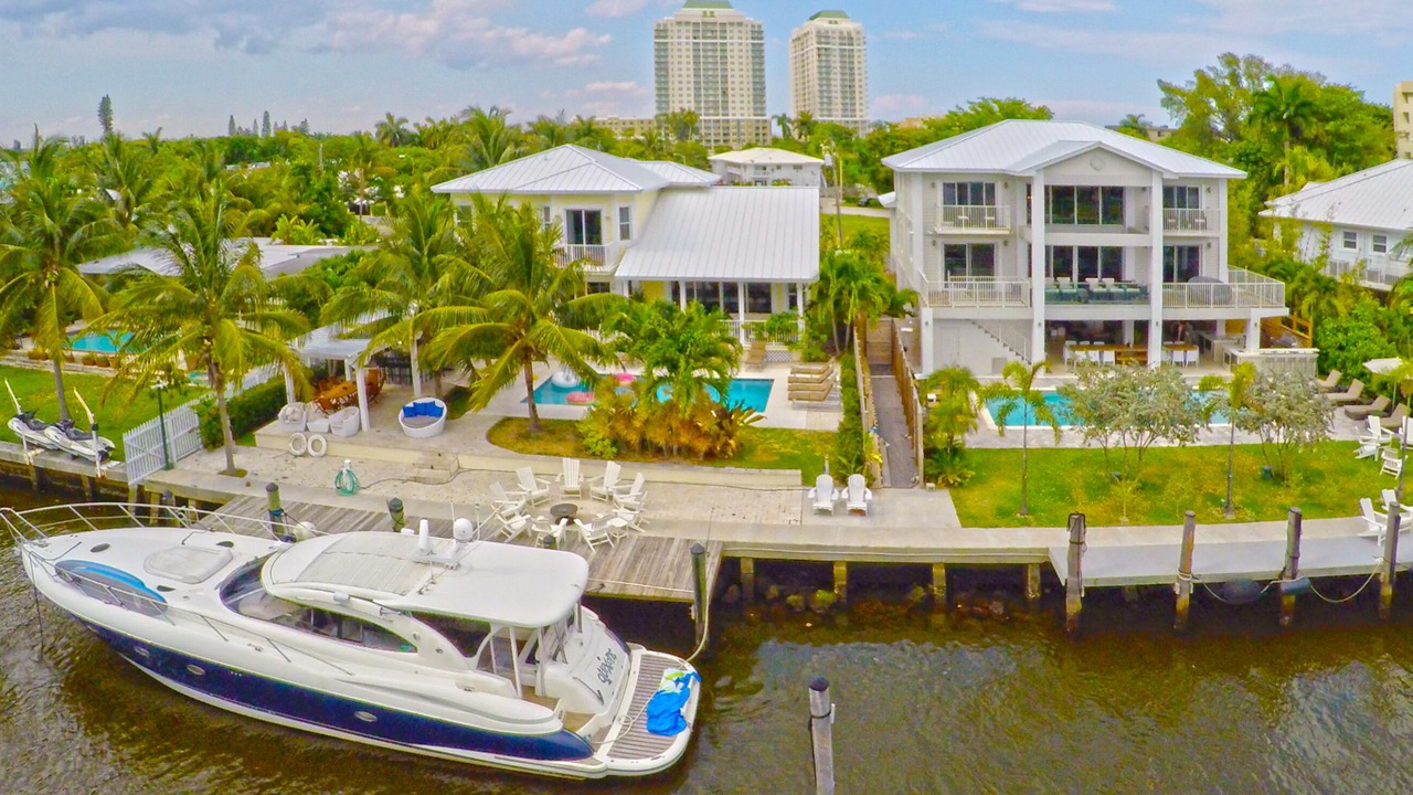 Photo of Outdoor in Northeast Miami