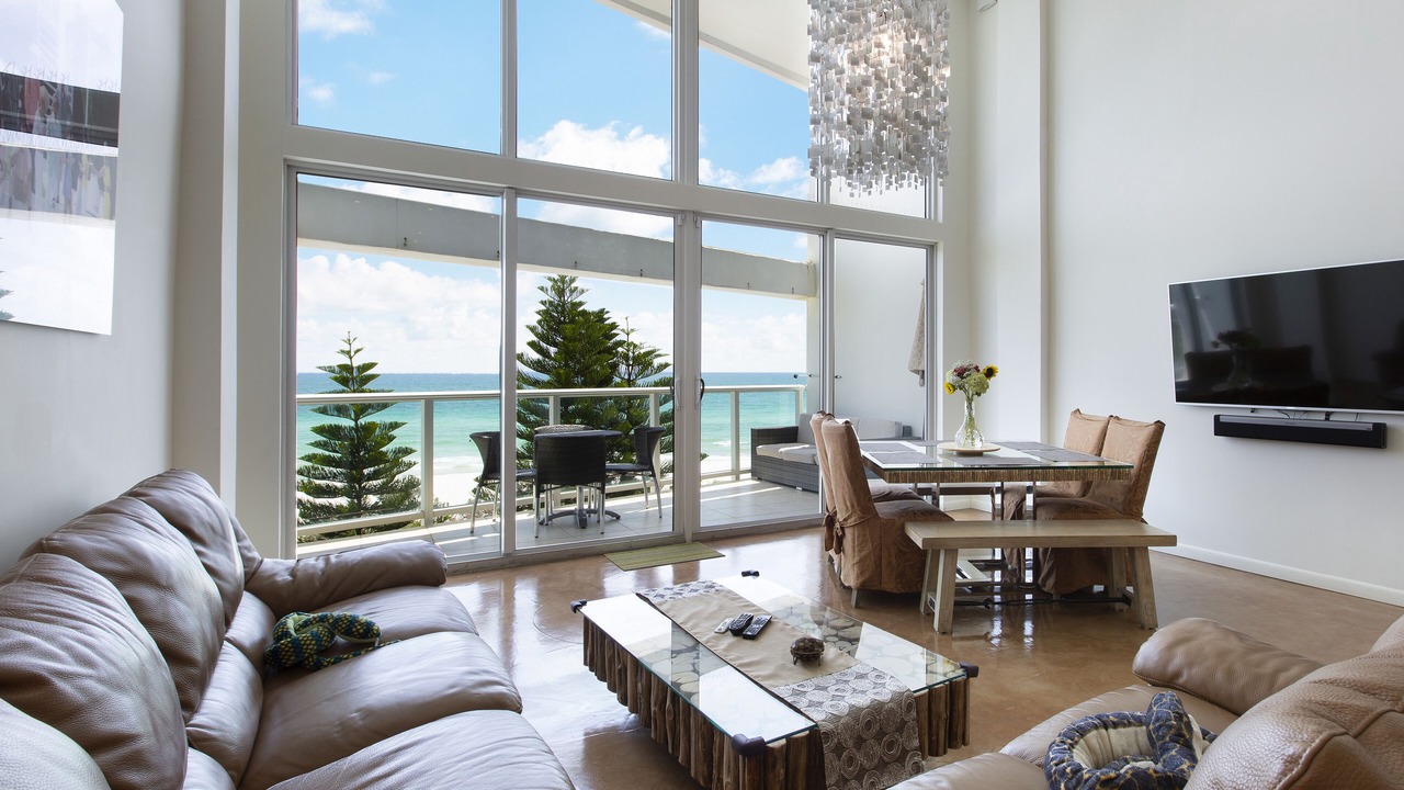 Photo of Bedroom in Mid Beach