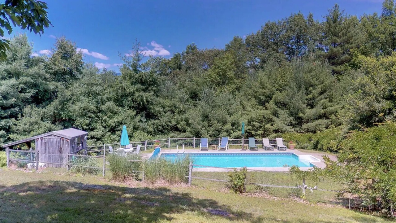 Photo of Outdoor in Woodstock