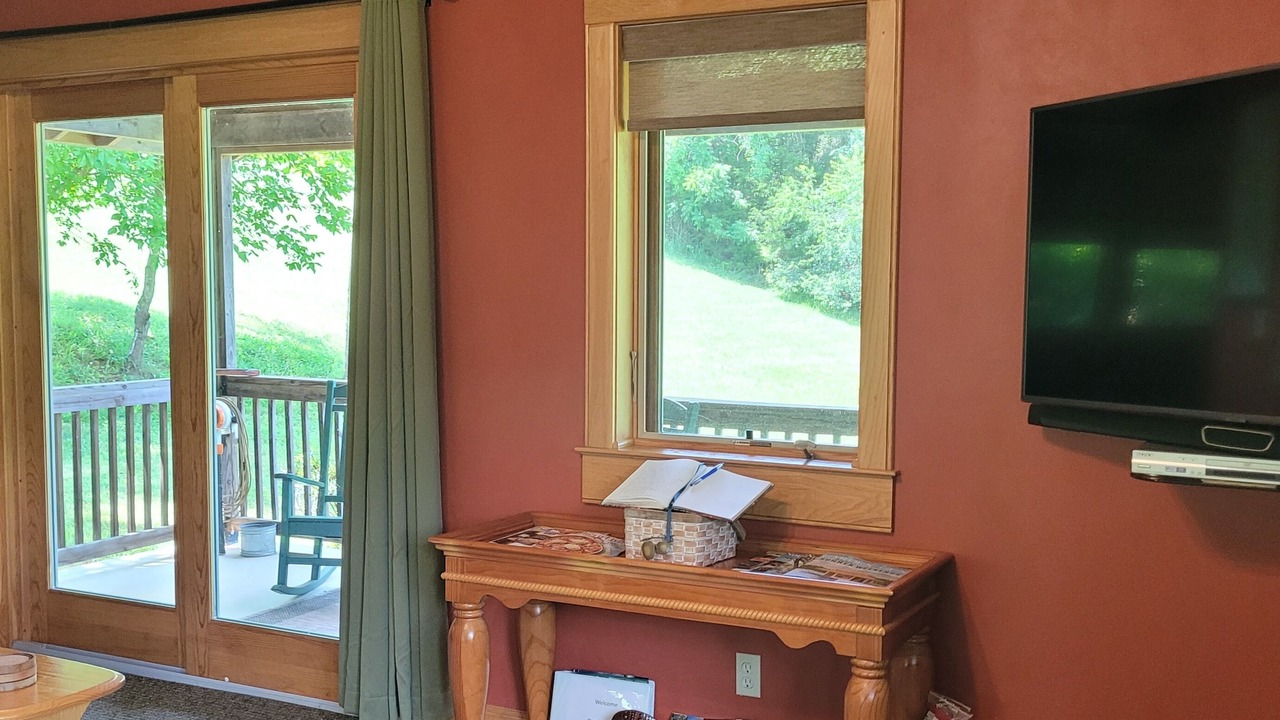 Photo of Livingroom in Draper