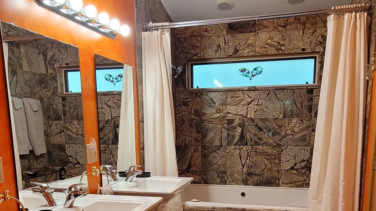 Photo of Bathroom in Draper