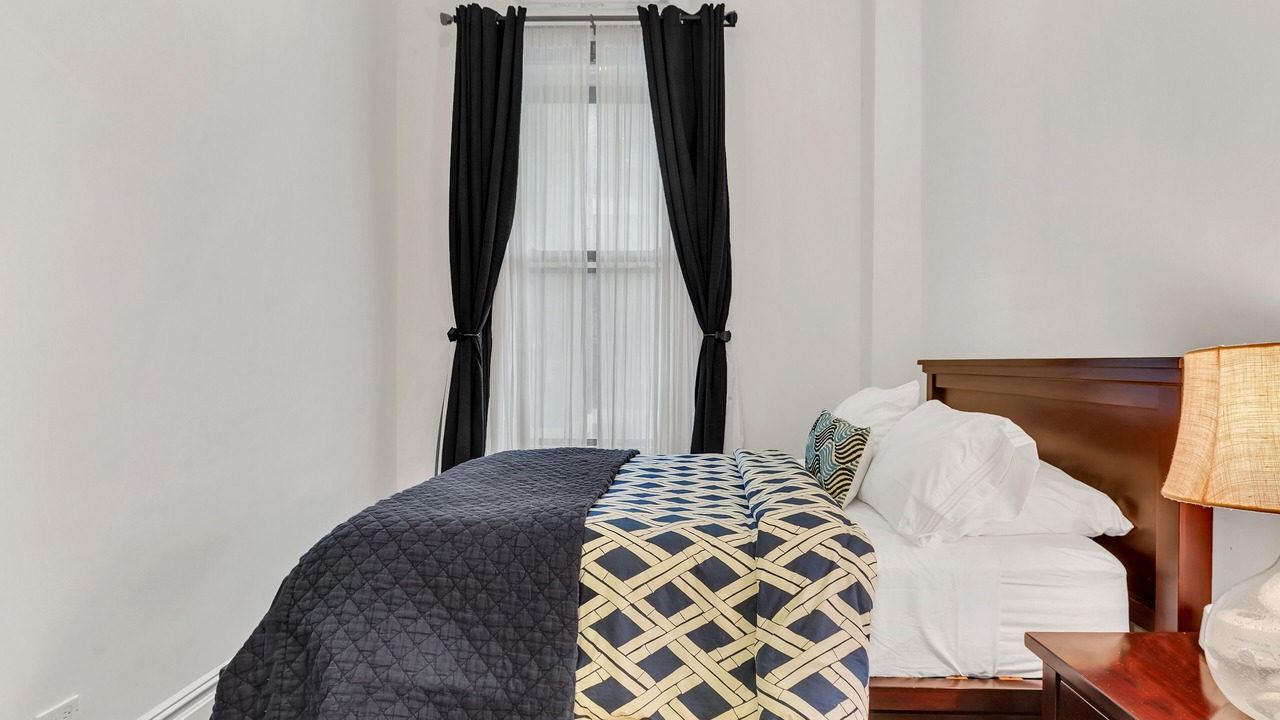 Photo of Bedroom in Central Park South