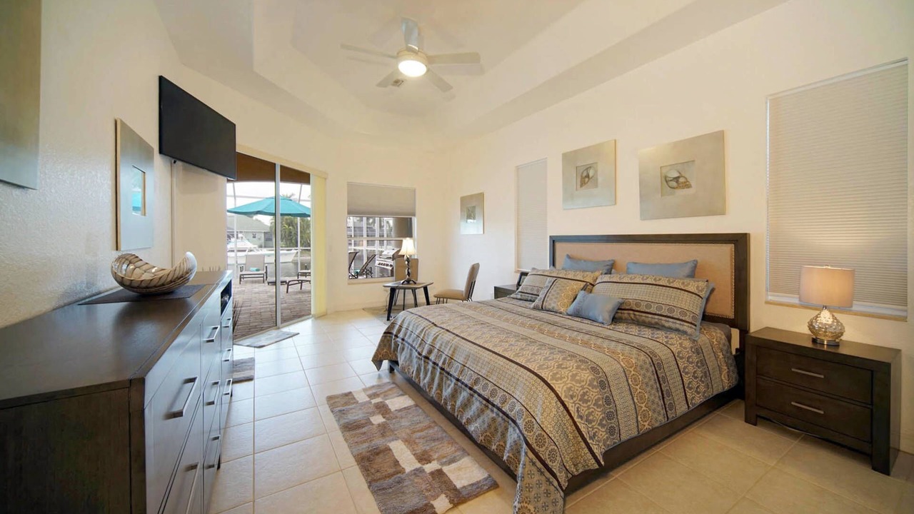 Photo of Bedroom in Pelican