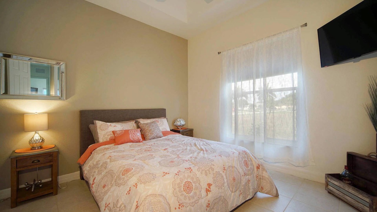 Photo of Bedroom in Pelican